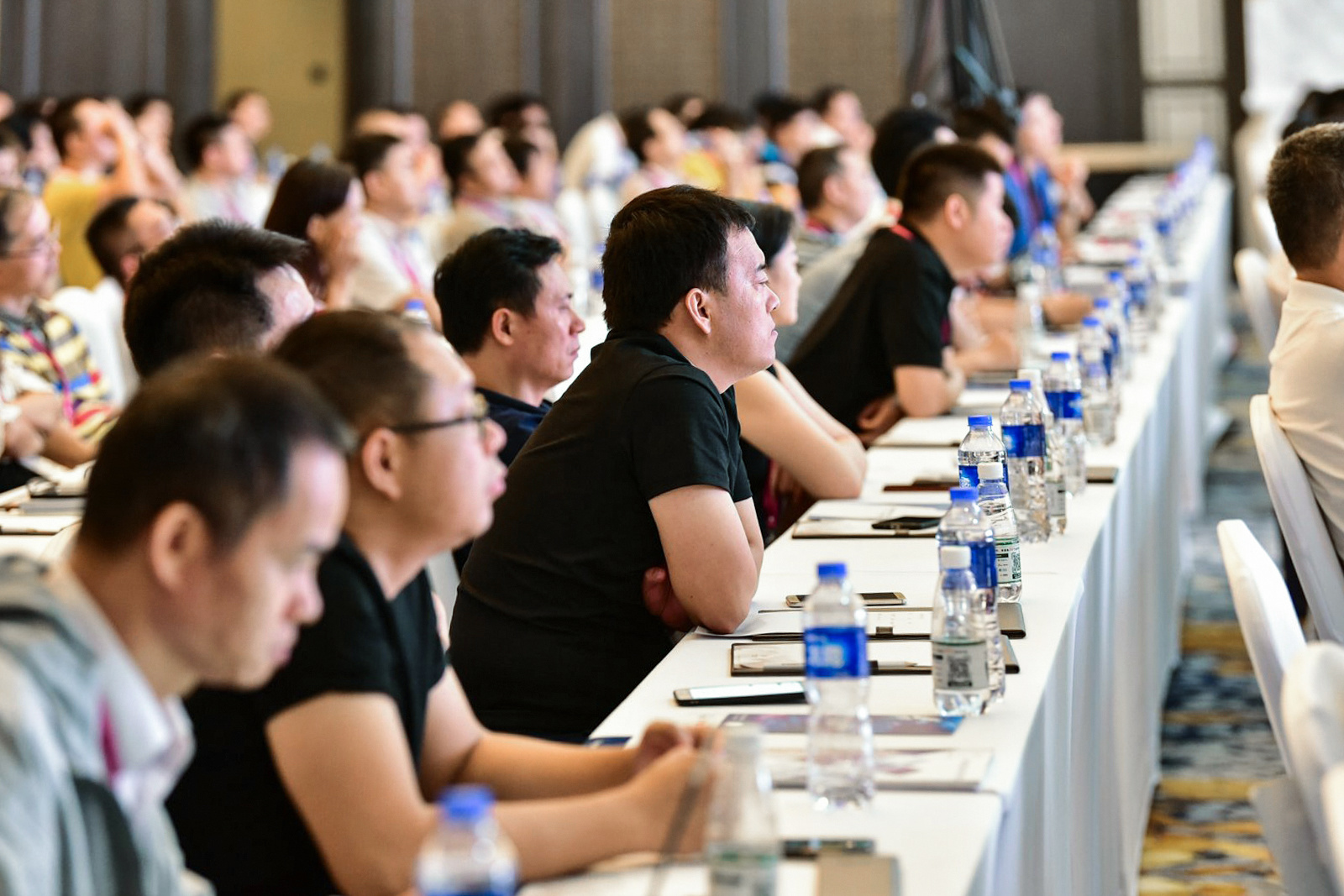 南方信息大会2019成功召开:聚焦信息化与智能化未来